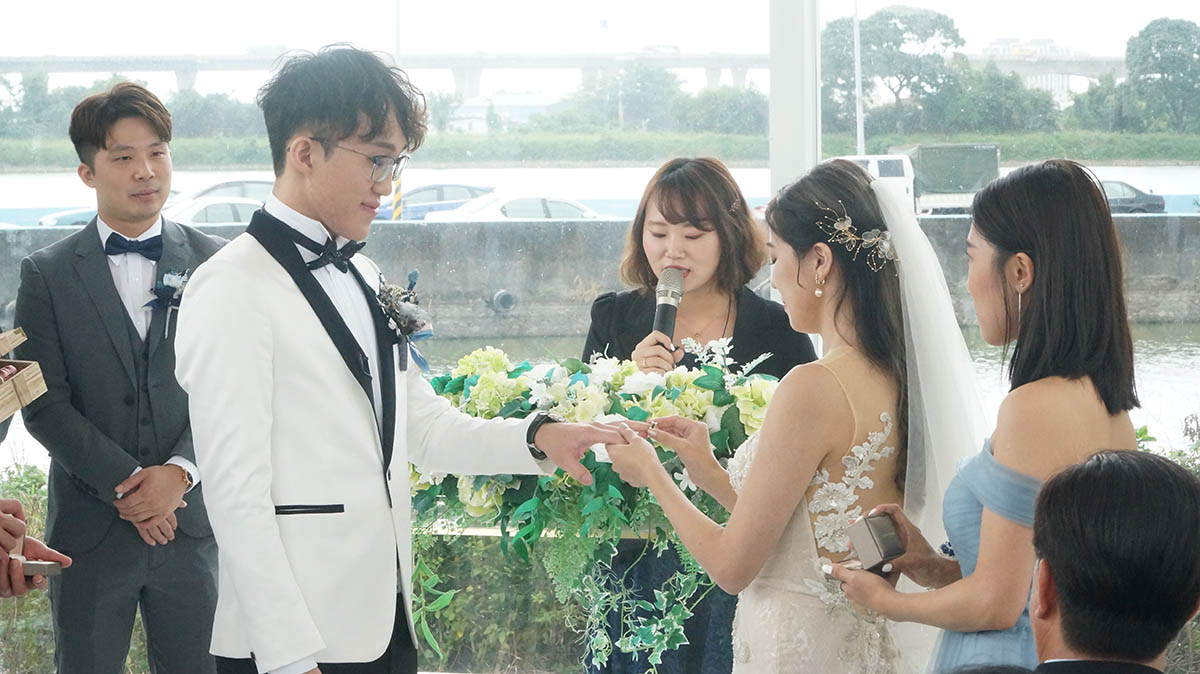 結婚式のホスト価格 | MOCS 2