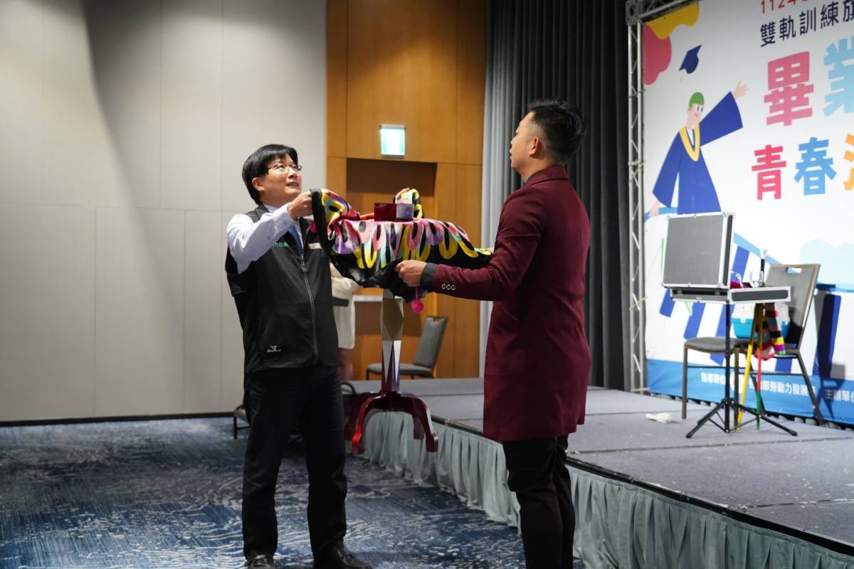 水上芭蕾表演團 | 力與美的完美結合 2